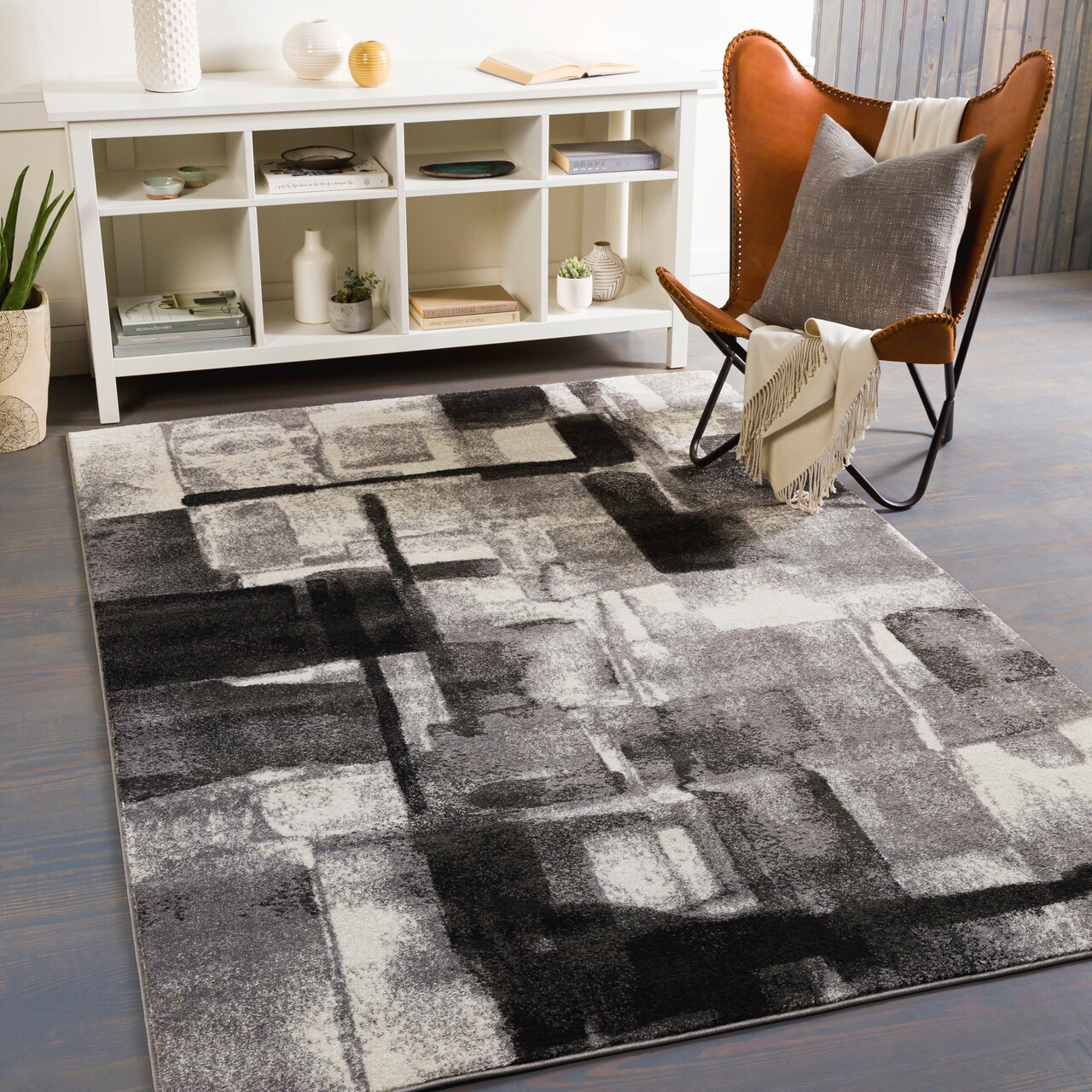 Tiwari Home 5.25' x 7.5' Abstract Patterned Black and Gray Rectangular Area Throw Rug